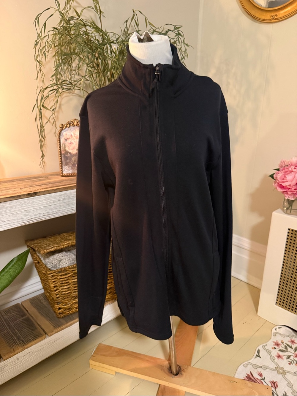 Woolx Women’s XL Black 100% Australian Merino Wool Full Zip Jacket
